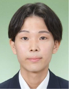 シュウジ